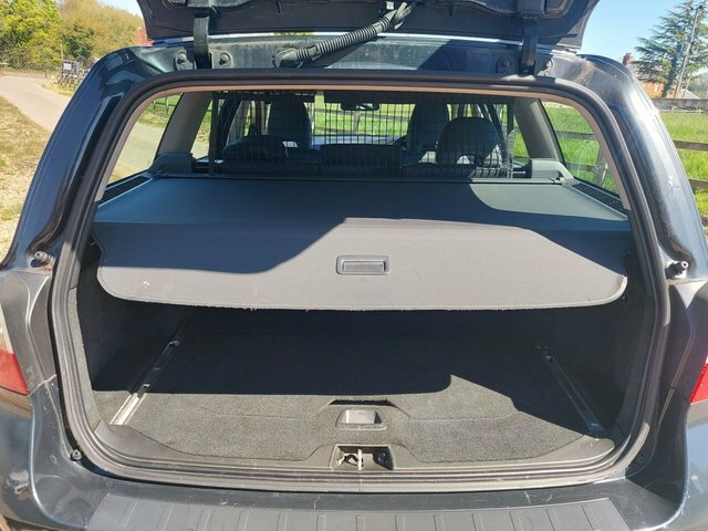 Volvo V70 Se Silver #9