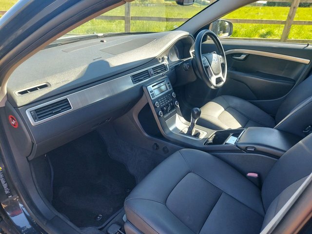 Volvo V70 Se Silver #37