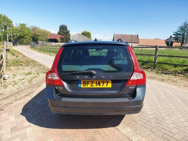 Volvo V70 Se Silver #7