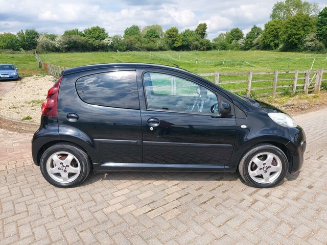 Peugeot 107 1.0 12V Allure Hatchback Euro 5 Black #3
