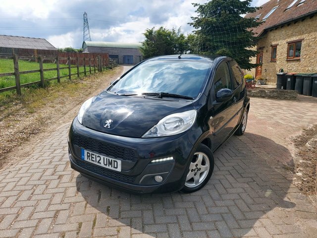 Peugeot 107 1.0 12V Allure Hatchback Euro 5 Black