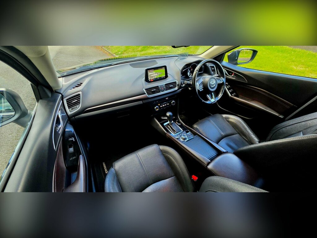 Mazda 3 2.2 Skyactiv-d Sport Nav Euro 6 Ss Black #2