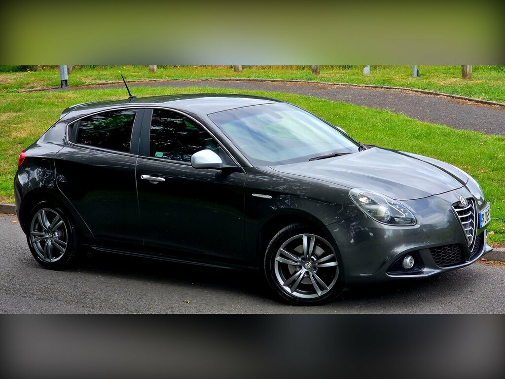 Alfa Romeo Giulietta Hatchback Black #7