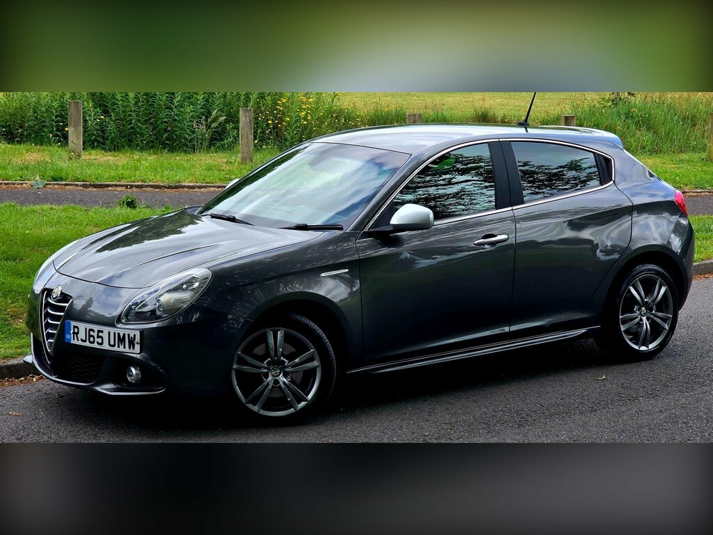 Alfa Romeo Giulietta Hatchback Black #18