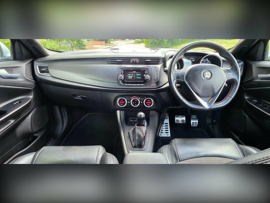 Alfa Romeo Giulietta Hatchback Black #23