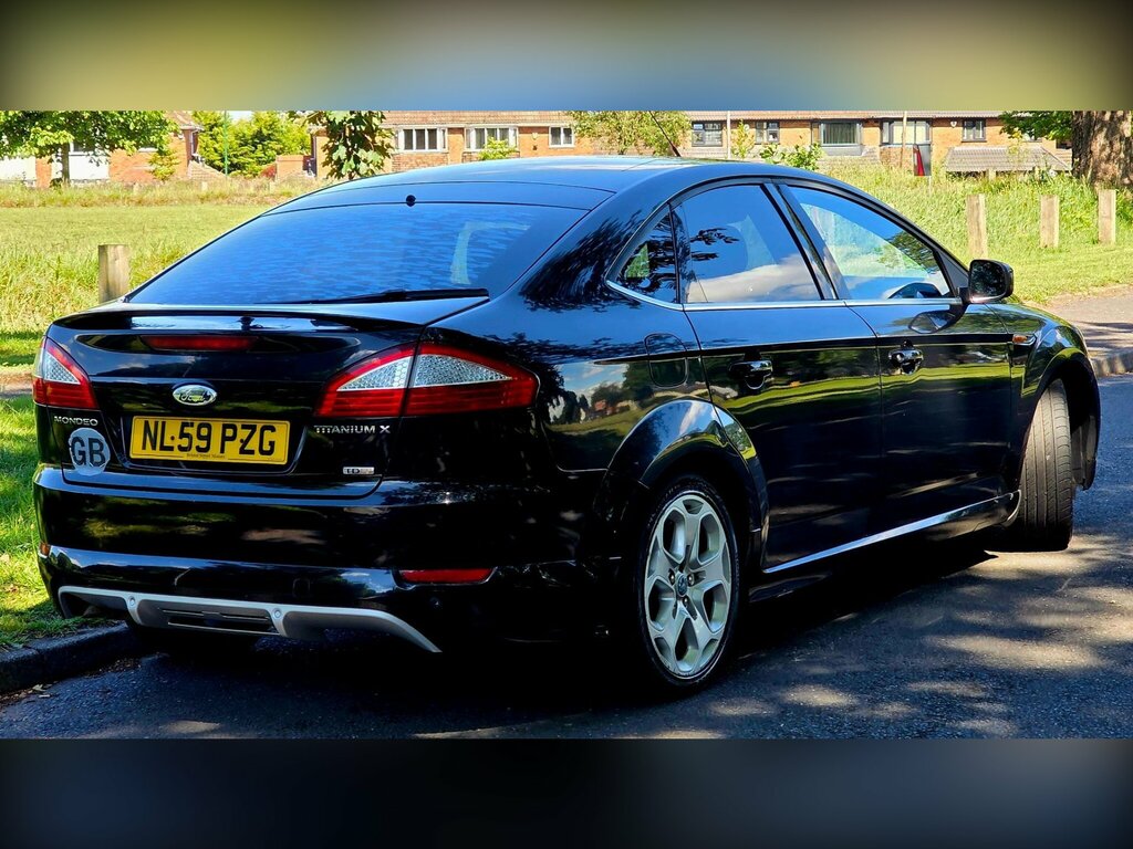 Ford Mondeo 2.0 Edge Hatchback Silver #10