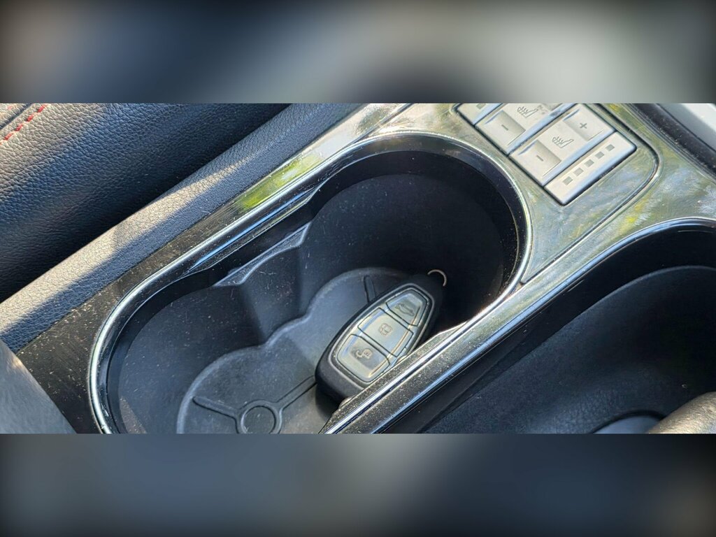 Ford Mondeo 2.0 Edge Hatchback Silver #31