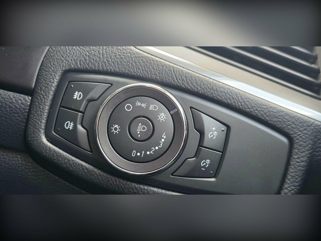 Ford S-Max 2.0 Tdci Titanium 180Ps 5-Door Mpv Grey #49