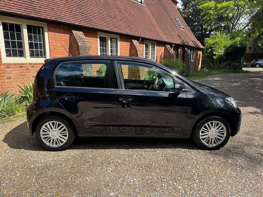 Volkswagen Up 1.0 Move Up Euro 6 Ss HX18MGV Black #4