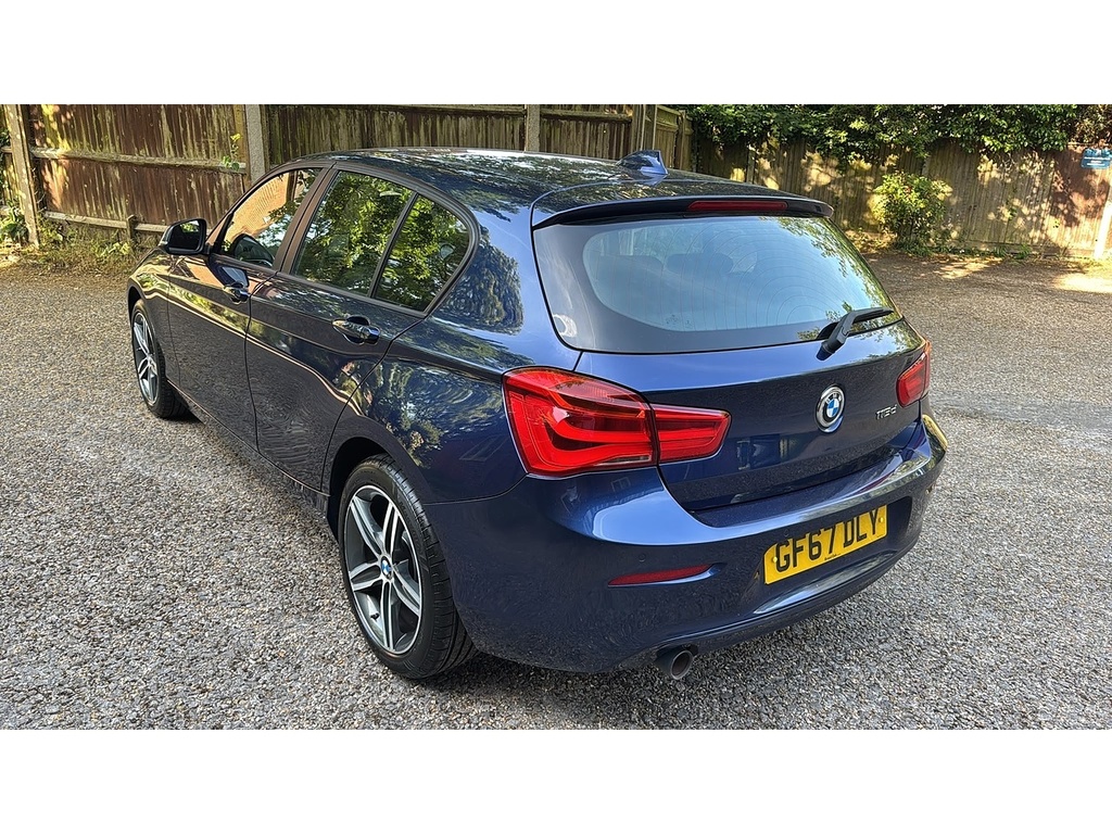 BMW 1 Series 1.5 116D Sport Hatchback Euro 6 GF67DLY Blue #2