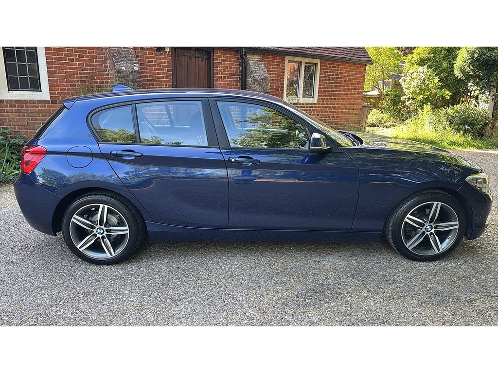 BMW 1 Series 1.5 116D Sport Hatchback Euro 6 GF67DLY Blue #6