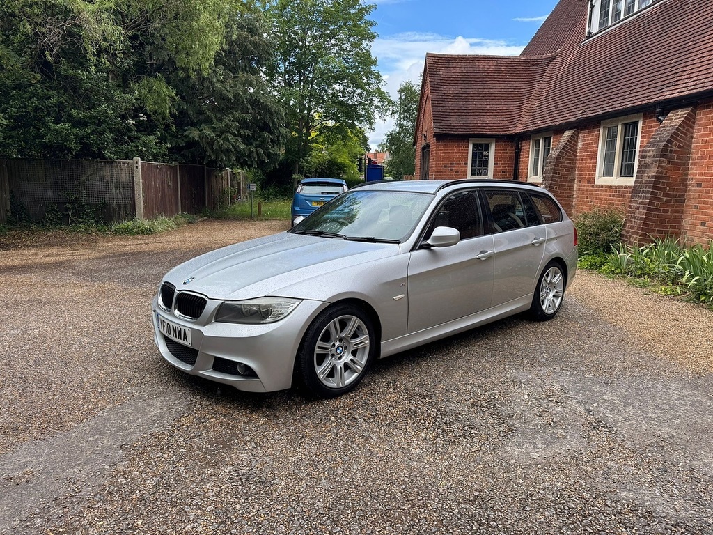 BMW 3 Series 2.0 320D M Sport Touring Euro 5 YF10NWA Silver #2