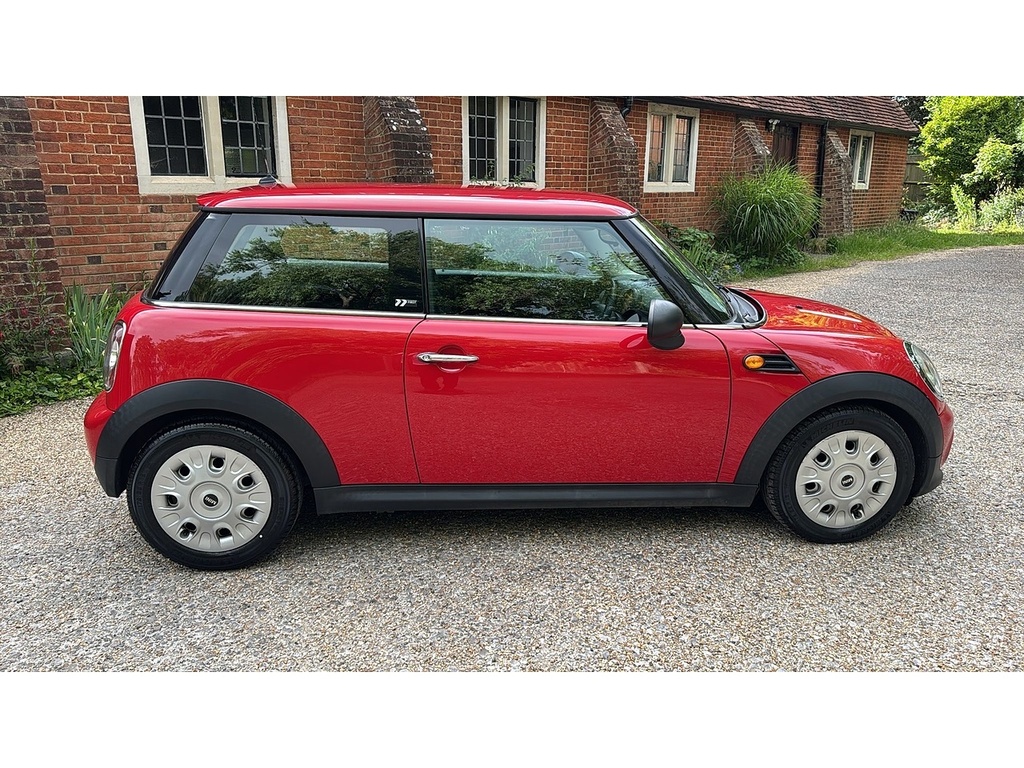 Mini Hatch 1.6 Cooper 122 Bhp White #7