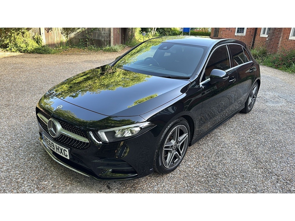 Mercedes-Benz A Class 1.5 A180d Amg Line 7G-dct Euro 6 Ss RE69HXG Black #4