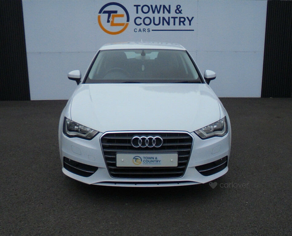 Audi A3 Sportback Se Tdi #3