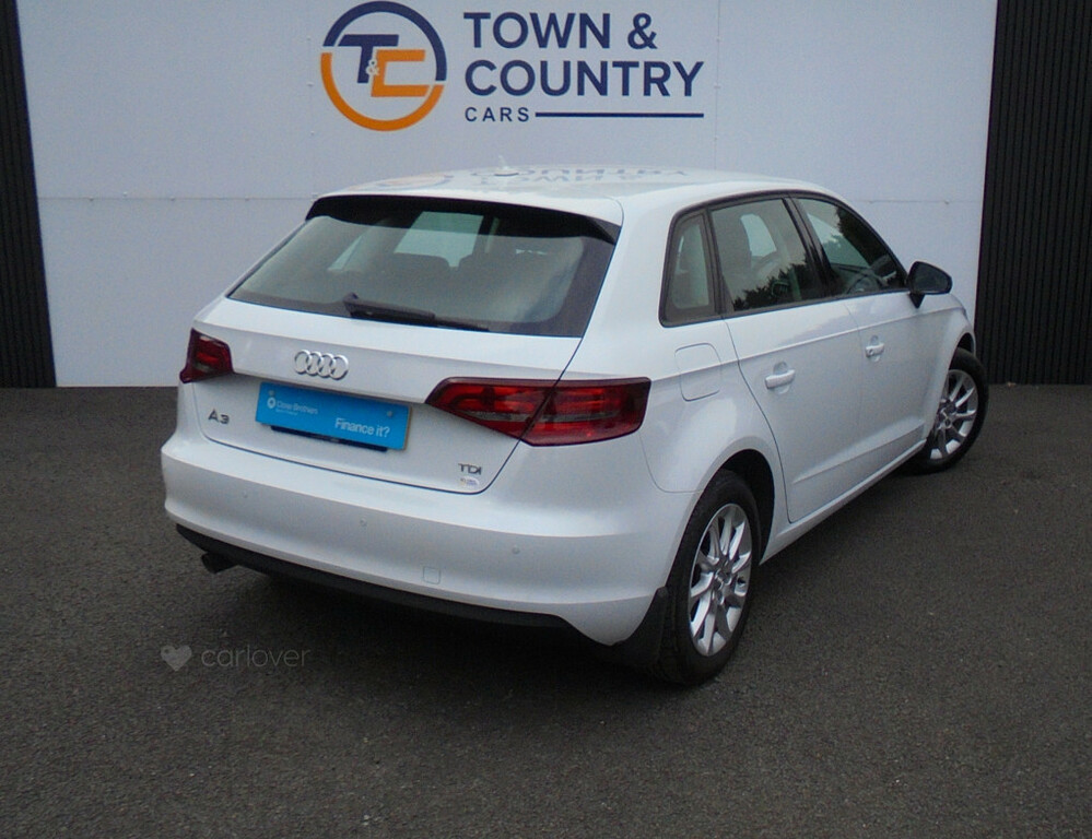 Audi A3 Sportback Se Tdi #6
