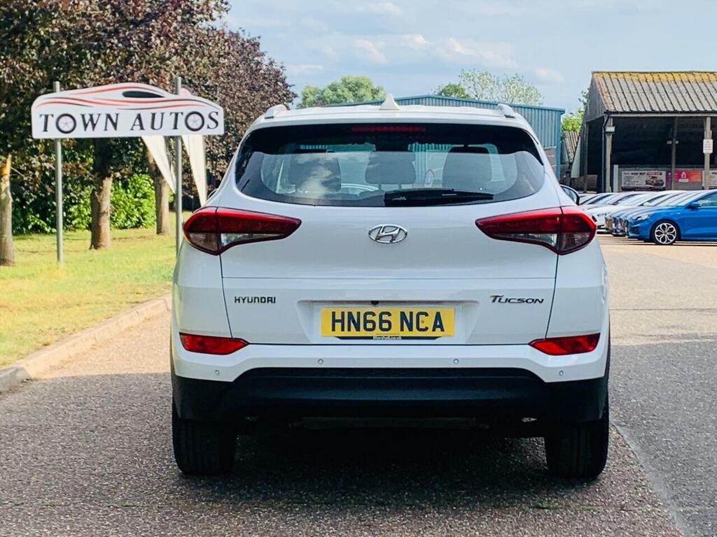 Hyundai Tucson 1.7 Crdi Blue Drive Se Nav Dct Euro 6 Ss HN66NCA White #6