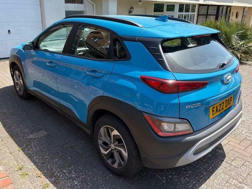Hyundai Kona 1.6 H-gdi Se Connect Dct Euro 6 Ss Blue #4