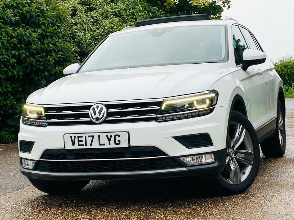 Volkswagen Tiguan 2.0 Tdi Bluemotion Tech Sel Dsg 4Motion Euro 6 S VE17LYG White #4