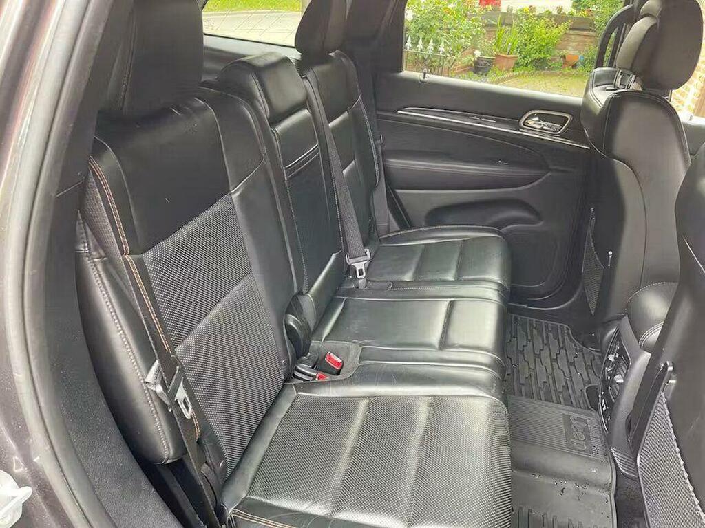 Jeep Grand Cherokee 3.0 V6 Crd Overland 247 Bhp Black #8
