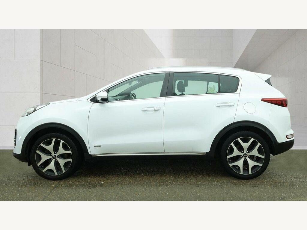 Kia Sportage  Red #6