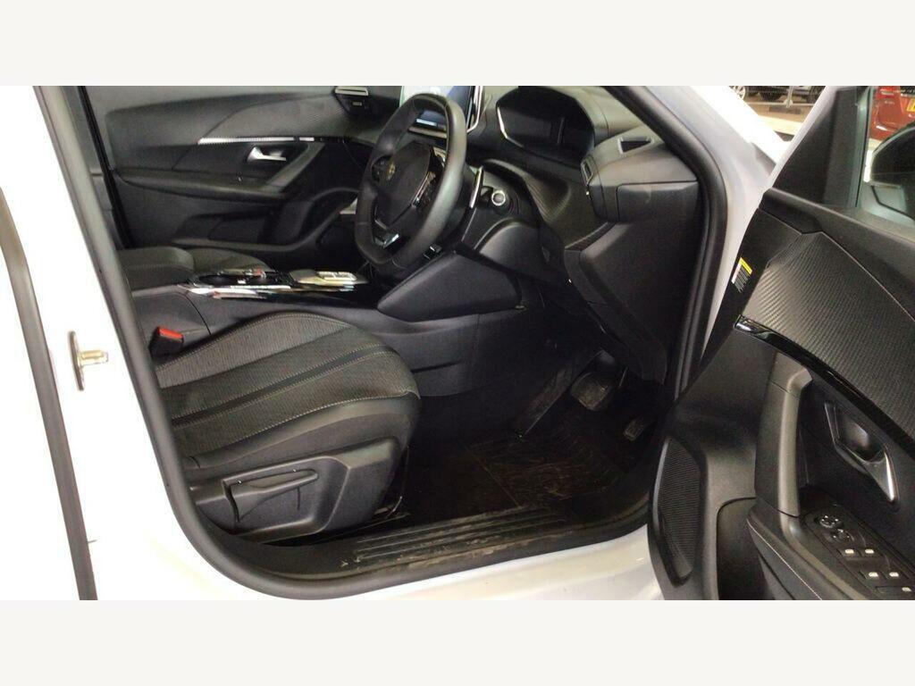 Peugeot 2008 1.2 Puretech 130 Allure Black #10
