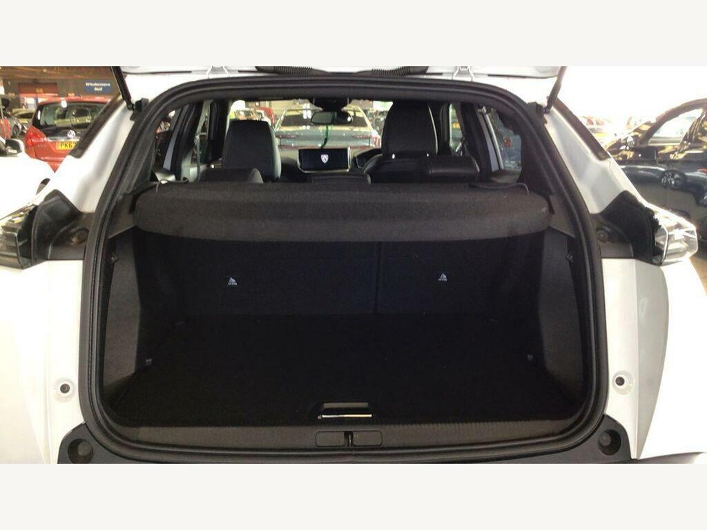 Peugeot 2008 1.2 Puretech 130 Allure Black #8