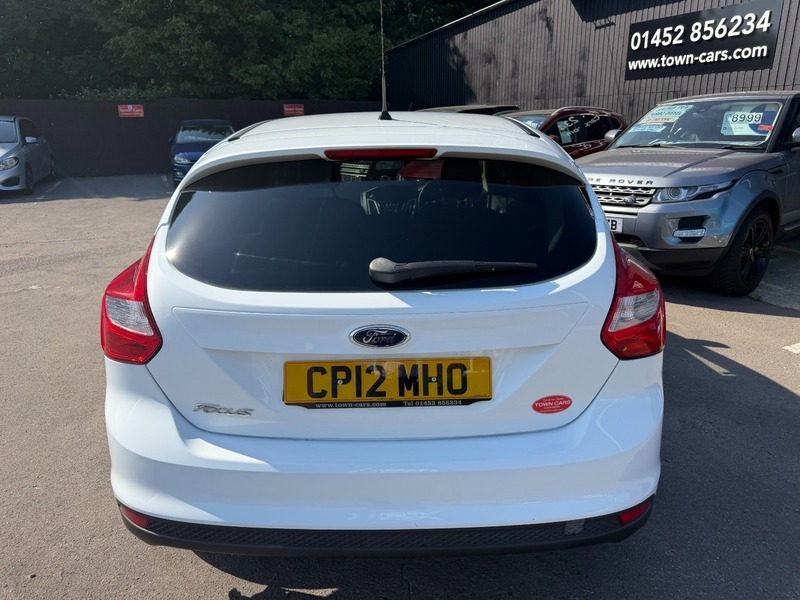 Ford Focus Zetec-5 Speed Only 59694 White #3