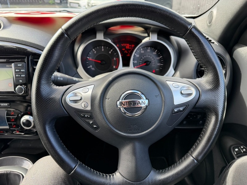 Nissan Juke 1.2 N-connecta Dig-t Yellow #15