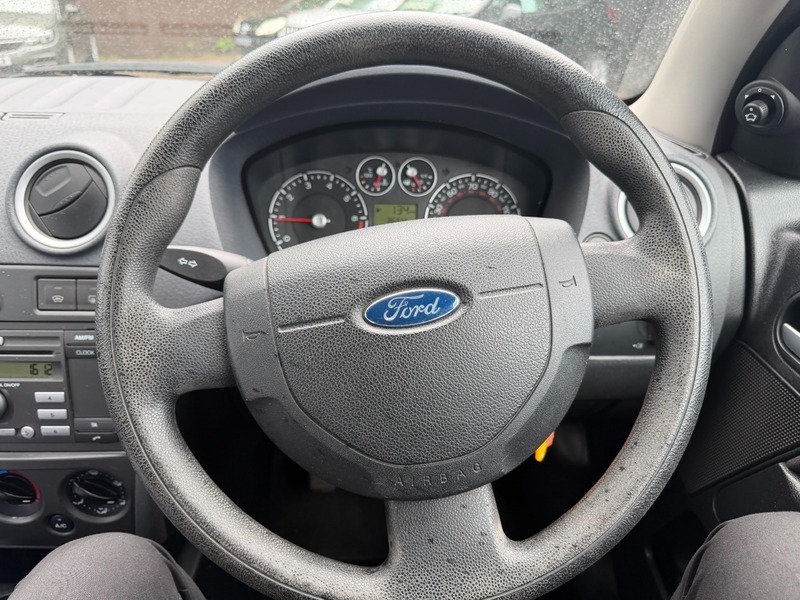 Ford Fusion Orange #8