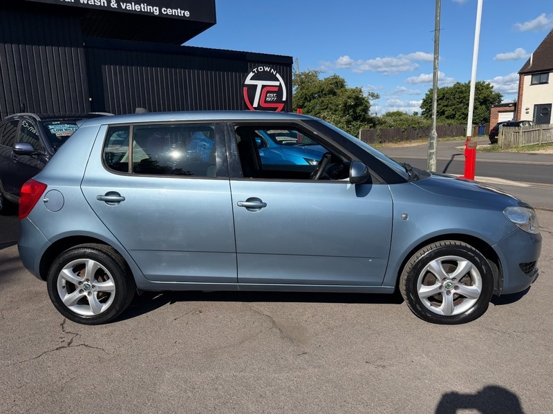 Skoda Fabia Se Tsi-only 1 Owner Grey #2