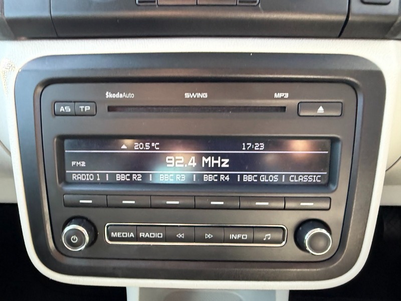 Skoda Fabia Tsi Elegance Hatchback Silver #9