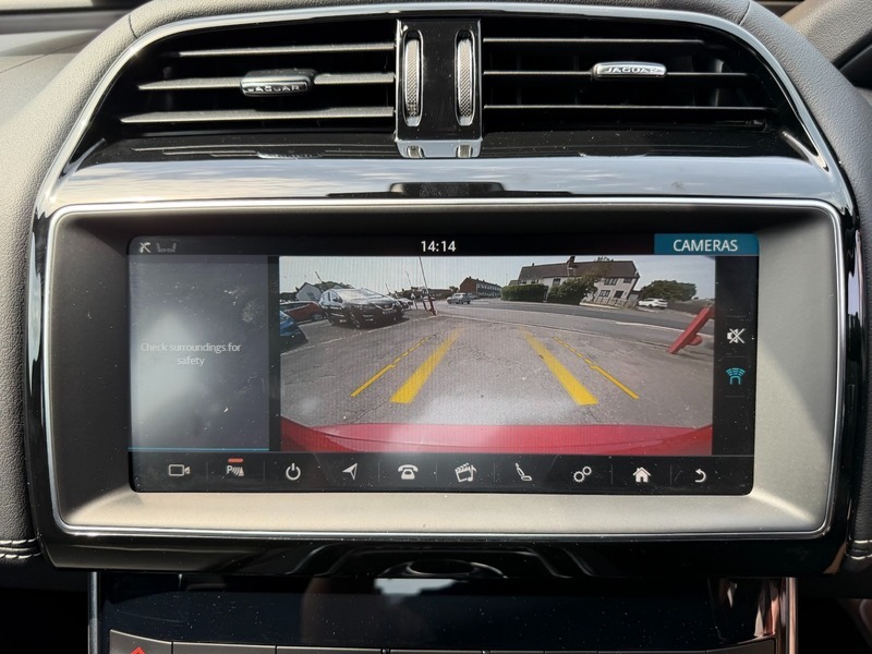 Jaguar XE 2.0D R-sport Euro 6 Ss  #18