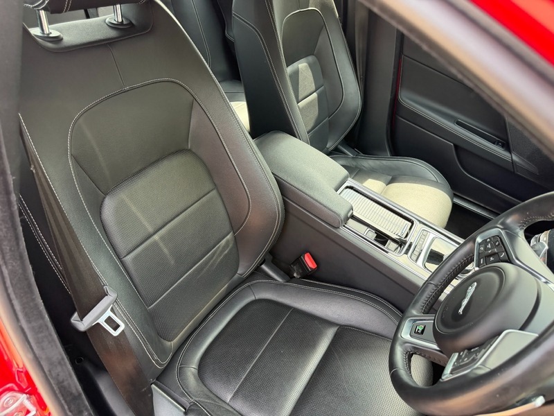 Jaguar XE R-sport Red #6