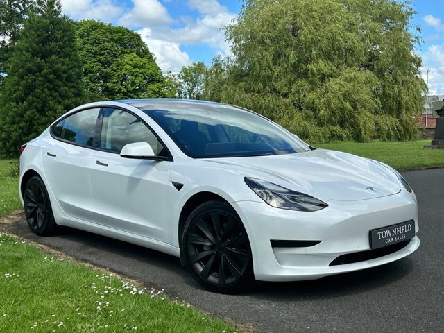 Tesla Model 3 Standard Range Plus Saloon Rwd Black