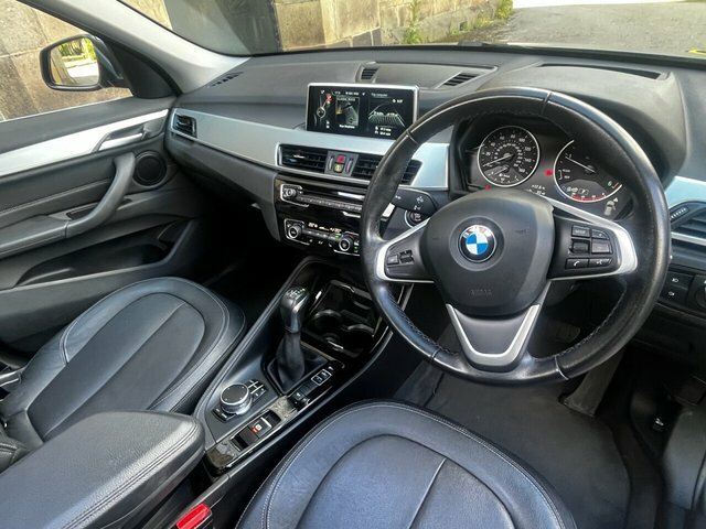 BMW X1 Suv White #25