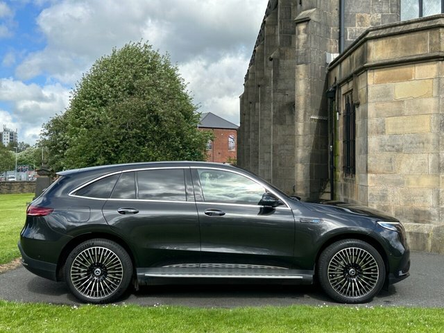 Mercedes-Benz EQC Eqc 400 80Kwh Amg Line Premium Suv YP72TZM Grey #4