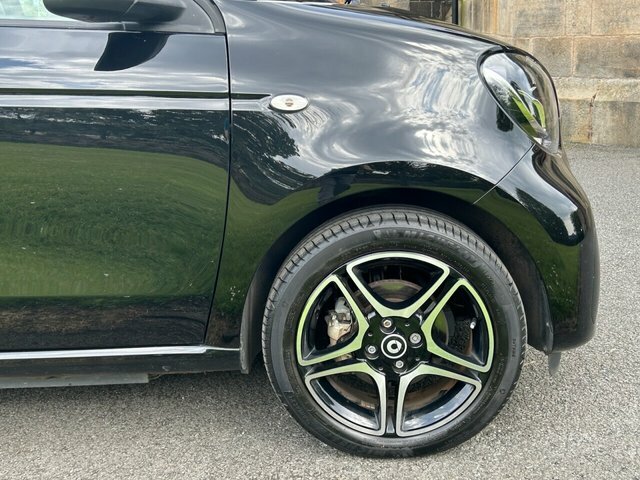 Smart Forfour 60Kw Eq Premium 17Kwh 22Kwch Silver #16