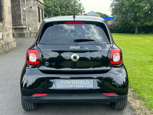Smart Forfour 60Kw Eq Premium 17Kwh 22Kwch Silver #15