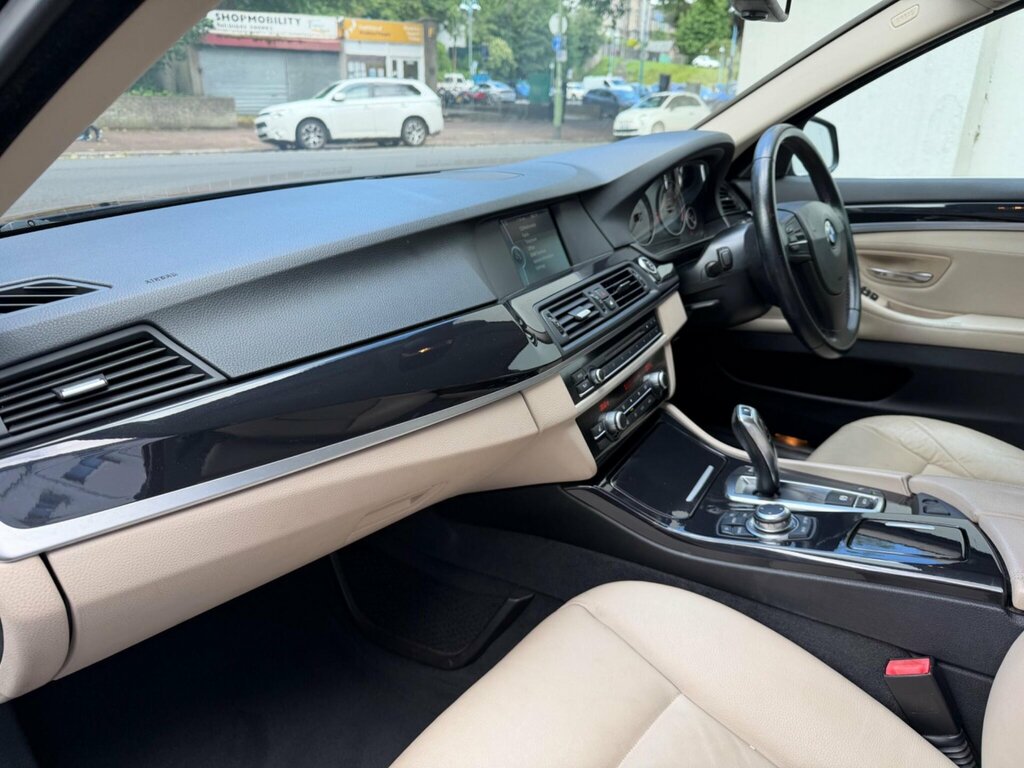 BMW 5 Series 2.0 520D Efficientdynamics Grey #19
