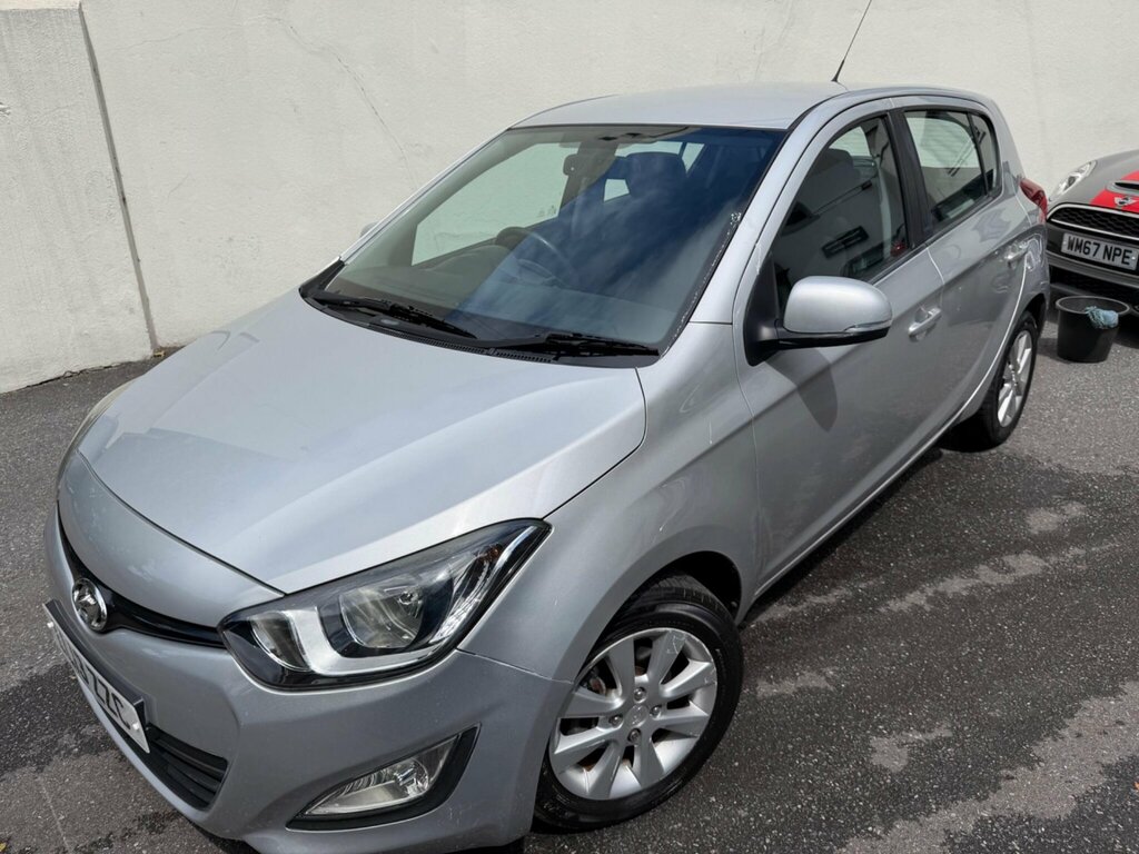 Hyundai I20 1.4 Active Euro 5 LL13ZZC Silver #4