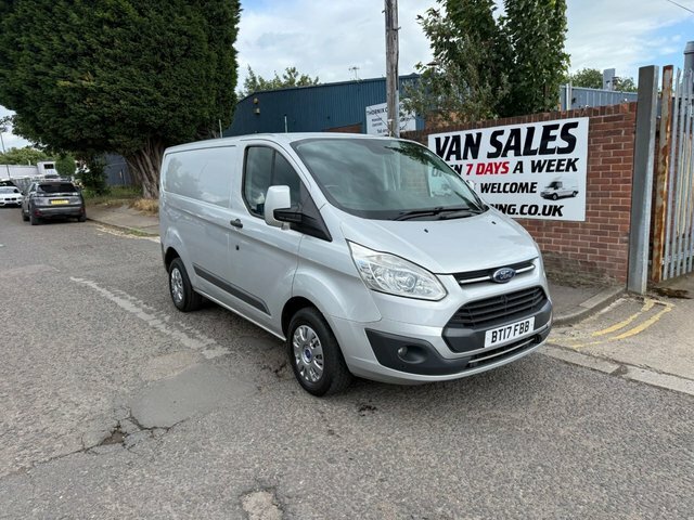 Ford Transit Custom 2017 2.0 Tdci 270 Trend Panel Van Manua Silver