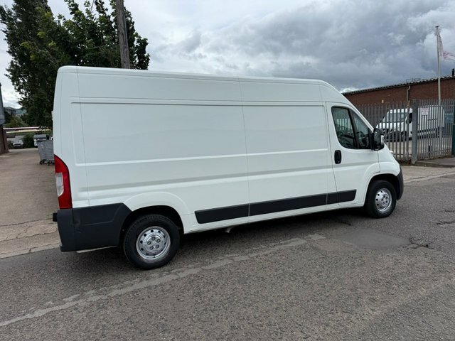 Citroen Relay Combi White #11