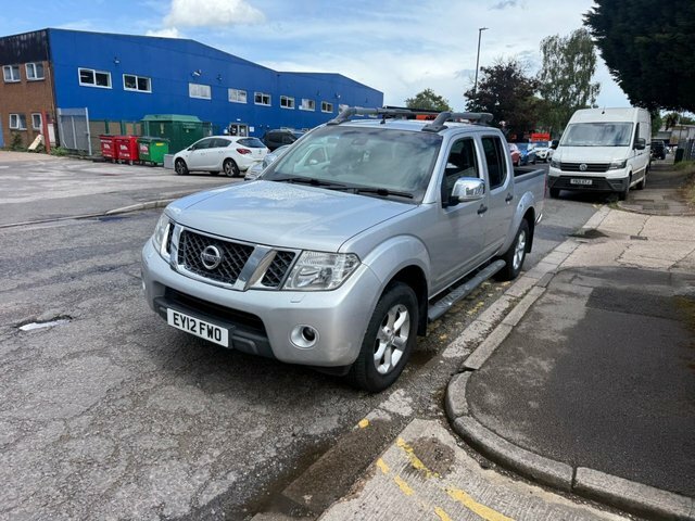 Nissan Navara Double Cab Pick Up Tekna 2.5Dci 190 4Wd Silver #4