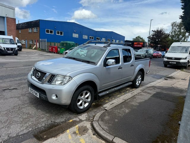 Nissan Navara Double Cab Pick Up Tekna 2.5Dci 190 4Wd Silver #6
