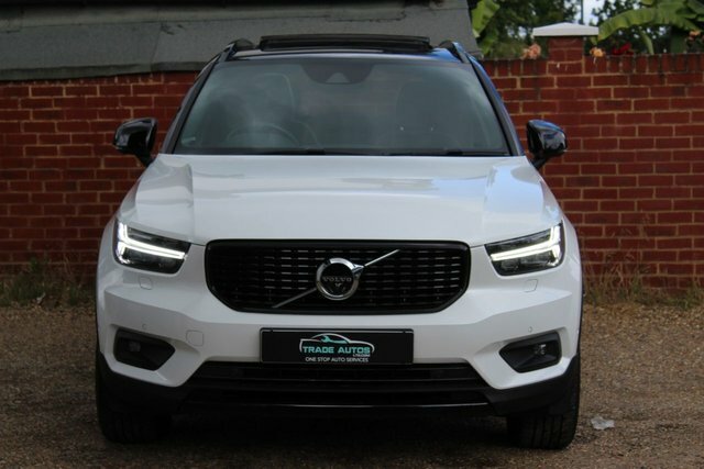 Volvo XC40 T5 First Edition Suv AU18KGN White #2