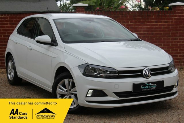 Volkswagen Polo Evo Se Hatchback White