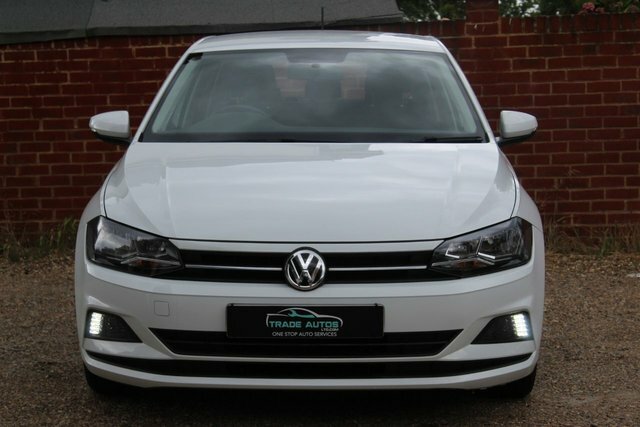 Volkswagen Polo Evo Se Hatchback HN68JXV White #2