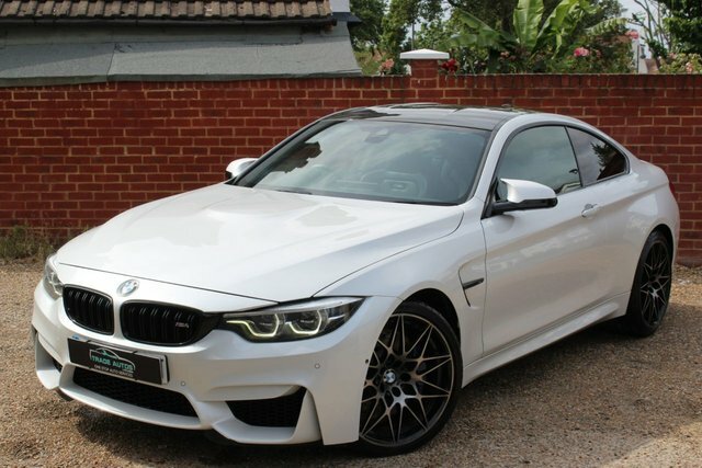 BMW M4 Biturbo Competition Coupe White #2