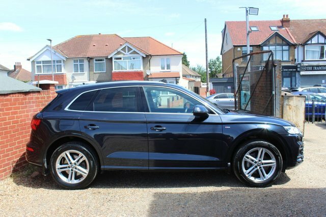 Audi Q5 Tfsi S Line Suv Blue #4